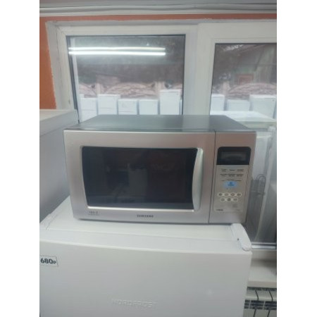 Микроволновая печь Samsung G2739NR (серебристая), б/у